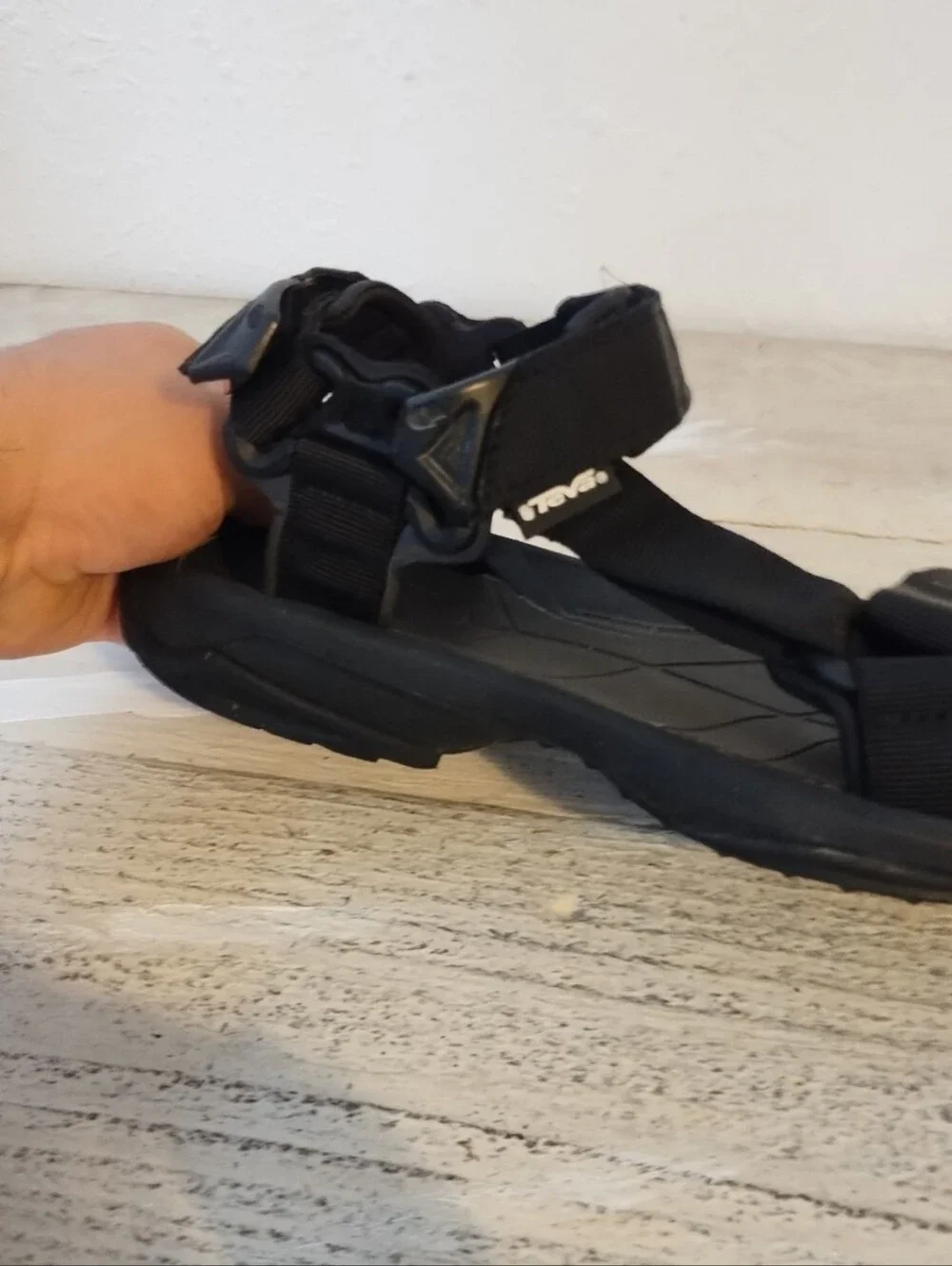 TEVA MEN shoc pad BLACK STRAPPY SPORTS SANDALS US8  / EU 40/ UK